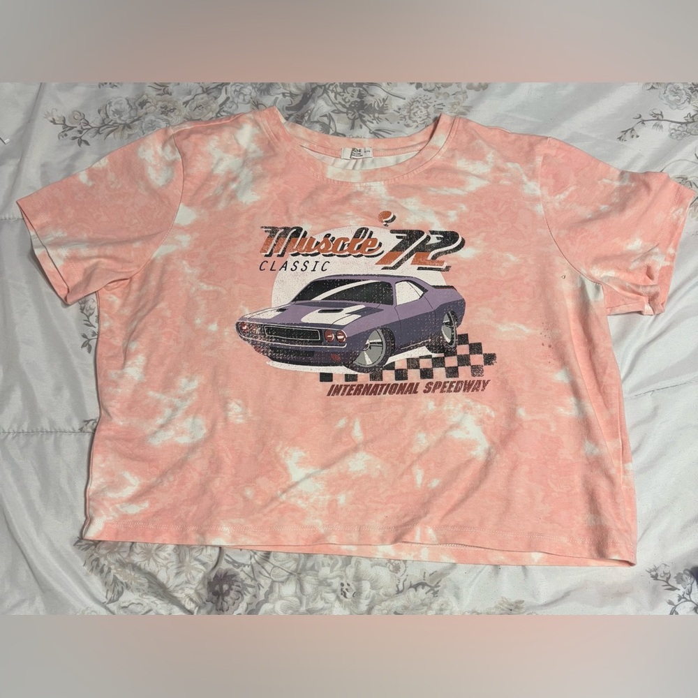 Pink Graphic Cropped Tee